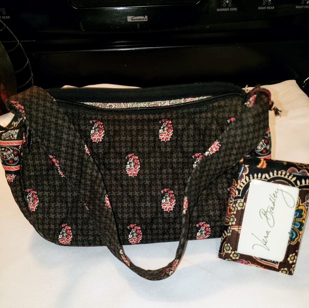 VERA BRADLEY purse with attached coin purse EUC